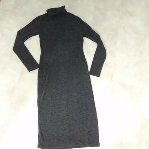 Form fitting dress❤️🔥bundle 5/$10🥳🍰